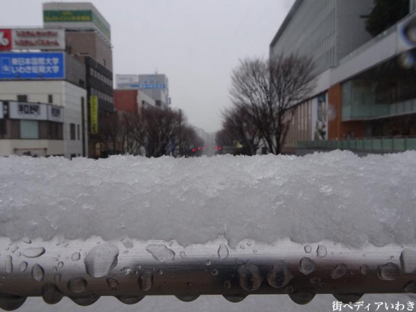 福島県いわき市で雪4