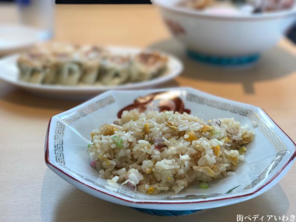 福島県いわき市久ノ浜の定食屋「からすや食堂」のラーメンと餃子とチャーハンをご紹介10