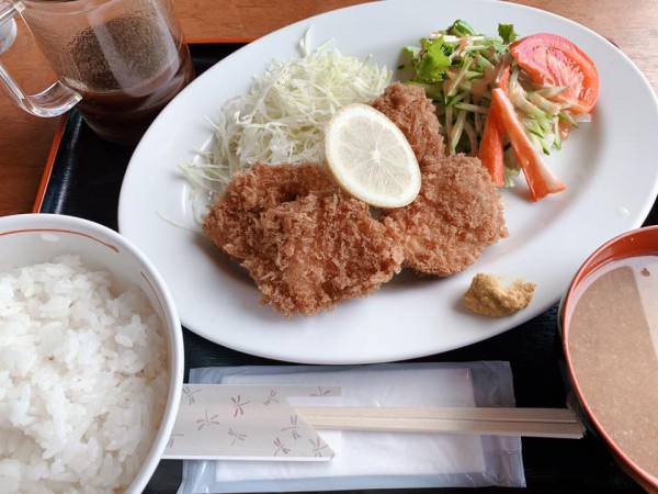 福島県塙町のお食事処旭屋でランチを食べてきました。ラーメンや丼物や定食やお酒も楽しめます-200902-2